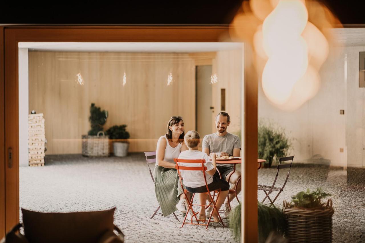 Tempel 74 Apartments メラウ エクステリア 写真